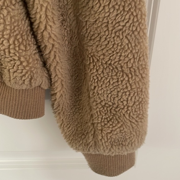 Teddy Style Jacket - Picture 9 of 10